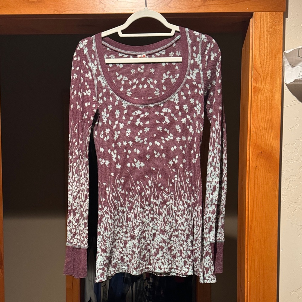 Vintage Free People Burgundy and White Floral Long Sleeve Tee